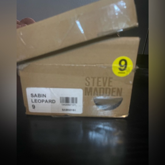 New in box Steve Madden Sabin Leopard flats slip ons 9 - Picture 5 of 5